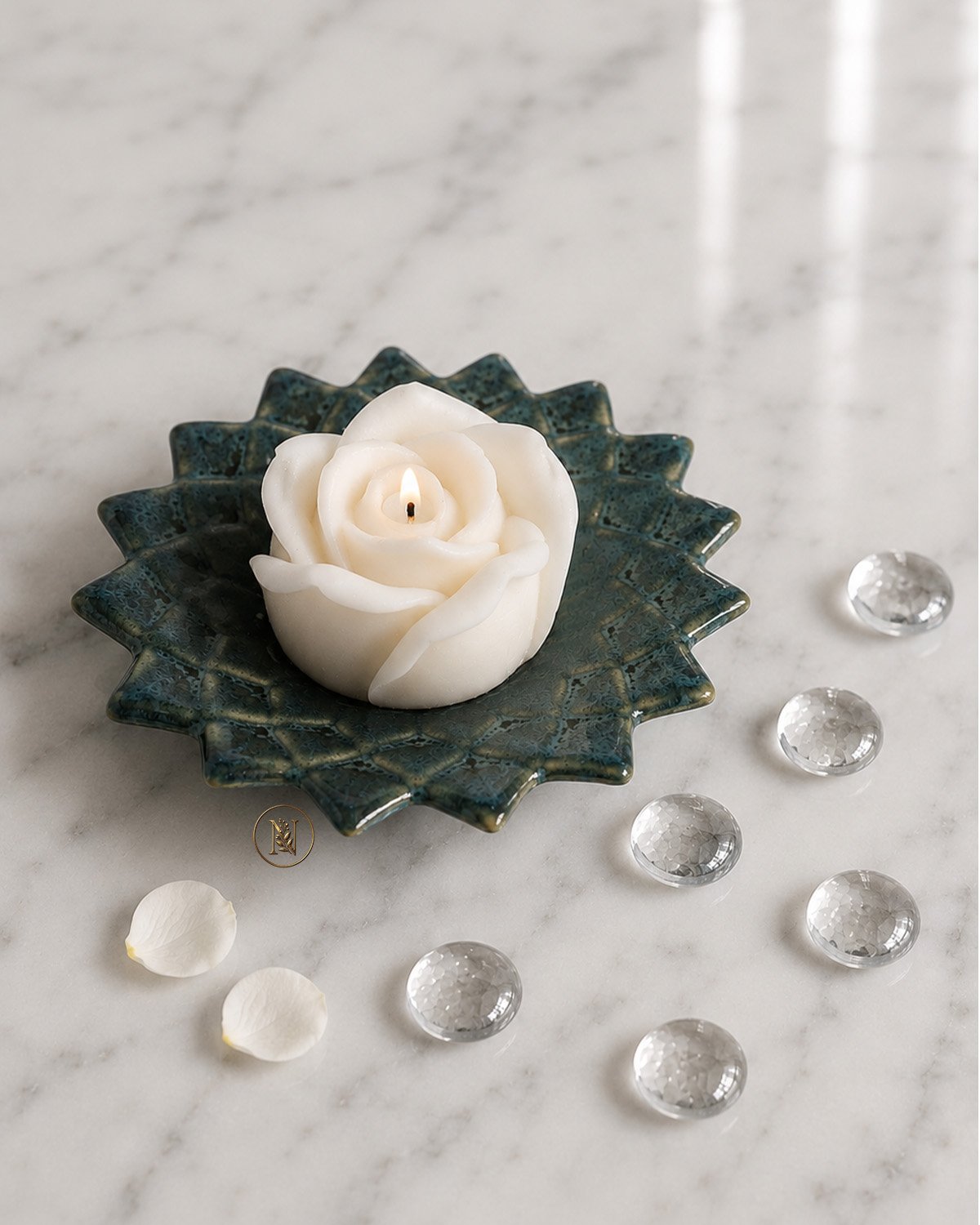 White Rose Candle